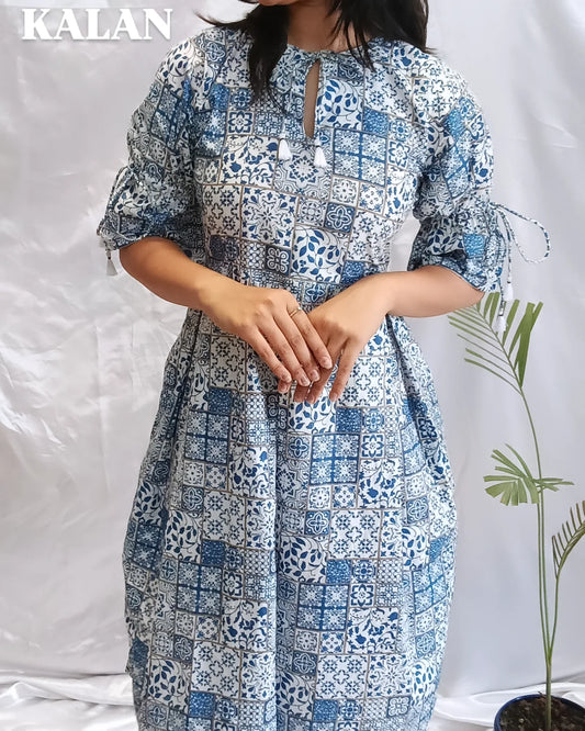 Blue Bloom - Elegance Unfold